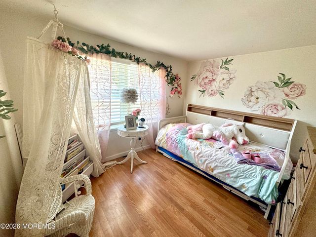 15 Buckley Lane, Bayville, NJ 08721