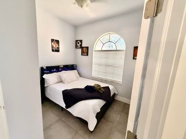 12377 77TH Place N, The Acreage, FL 33412