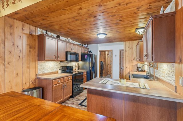 126 Dragonfly Lane, Branson, MO 65616