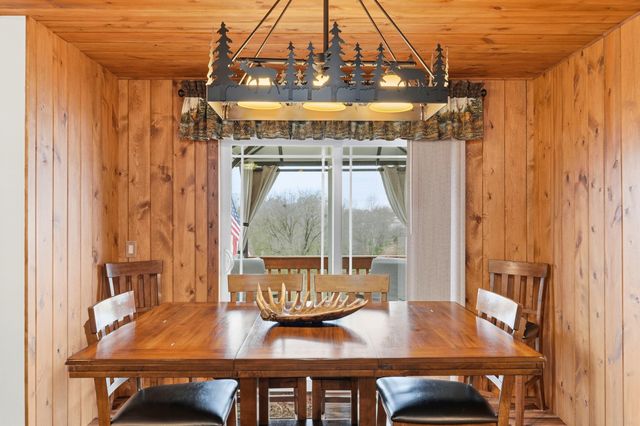 126 Dragonfly Lane, Branson, MO 65616