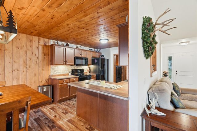 126 Dragonfly Lane, Branson, MO 65616