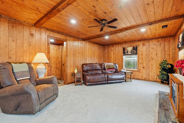 126 Dragonfly Lane, Branson, MO 65616