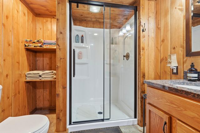 126 Dragonfly Lane, Branson, MO 65616