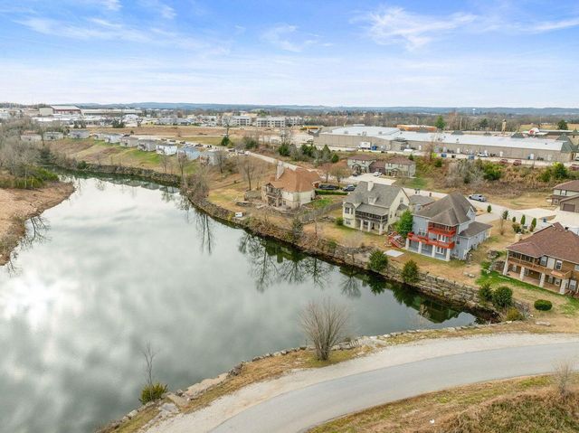 126 Dragonfly Lane, Branson, MO 65616