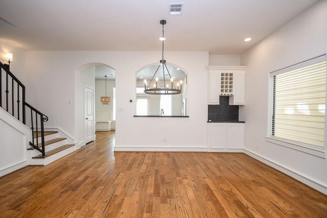 1239 W 22nd Street C, Houston, TX 77008