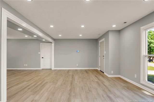 7586 Fox Fern Drive, Fayetteville, NC 28314