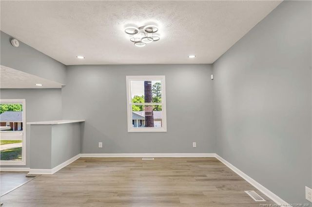 7586 Fox Fern Drive, Fayetteville, NC 28314