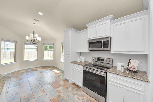 1759 Hazelwood Street, Conroe, TX 77301