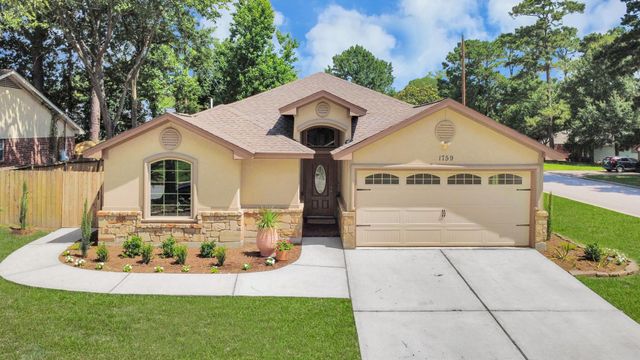 1759 Hazelwood Street, Conroe, TX 77301