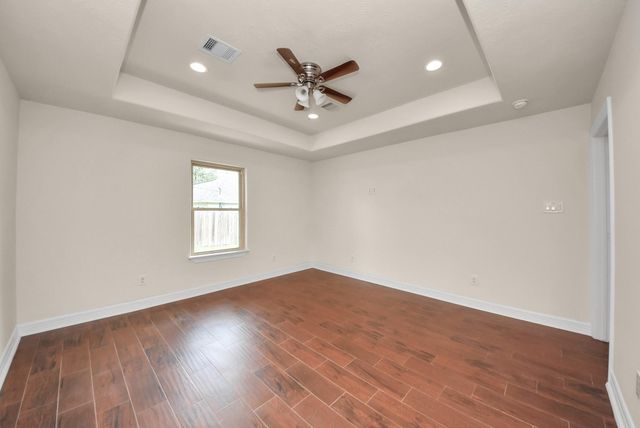 1759 Hazelwood Street, Conroe, TX 77301