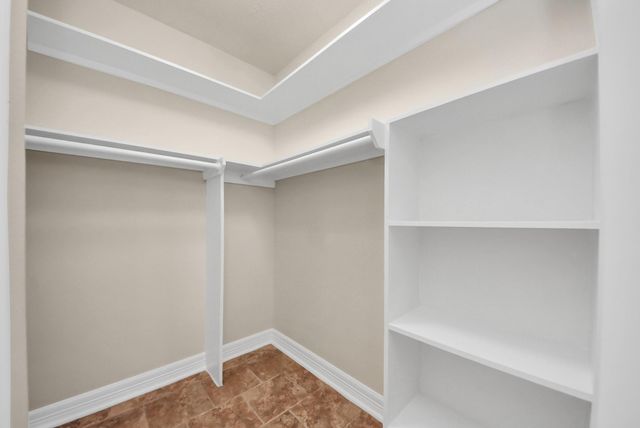 1759 Hazelwood Street, Conroe, TX 77301