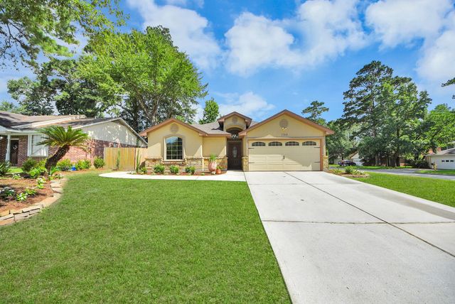 1759 Hazelwood Street, Conroe, TX 77301