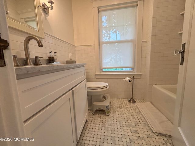 219 Elberon Boulevard, Oakhurst, NJ 07755