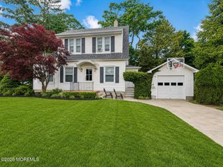 219 Elberon Boulevard, Oakhurst, NJ 07755