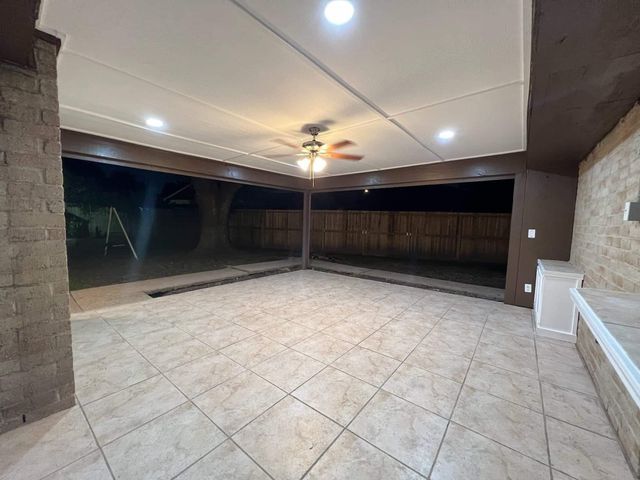 8103 Edgebrook Forest Court, Houston, TX 77088