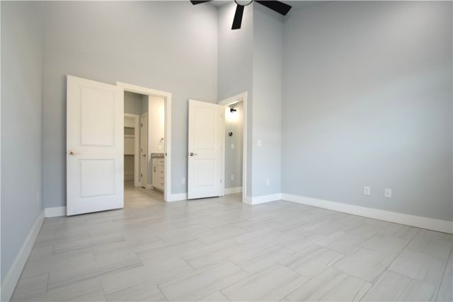 1800 Garnet Avenue, Centerton, AR 72719