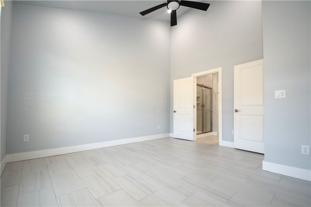 1800 Garnet Avenue, Centerton, AR 72719