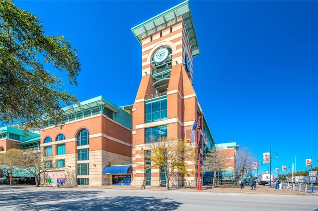 1120 Texas Street 9C, Houston, TX 77002