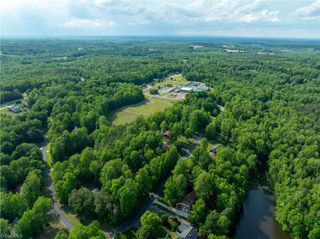 281 Lakeview Road, Mocksville, NC 27028