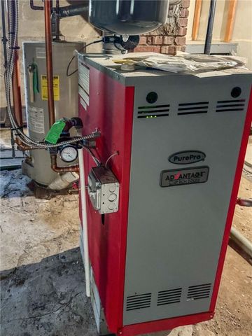 374 Pennsylvania Avenue, Elmira City, NY 14904