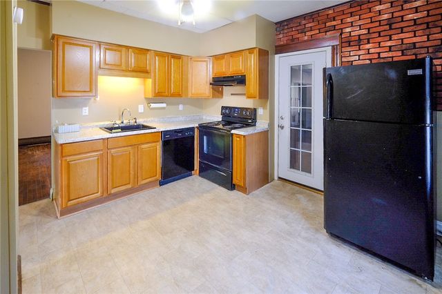 374 Pennsylvania Avenue, Elmira City, NY 14904