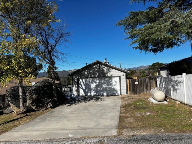 29938 Canadian Honker Rd, Campo, CA 91906
