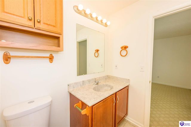 247 Meadowlake Drive, Radcliff, KY 40160
