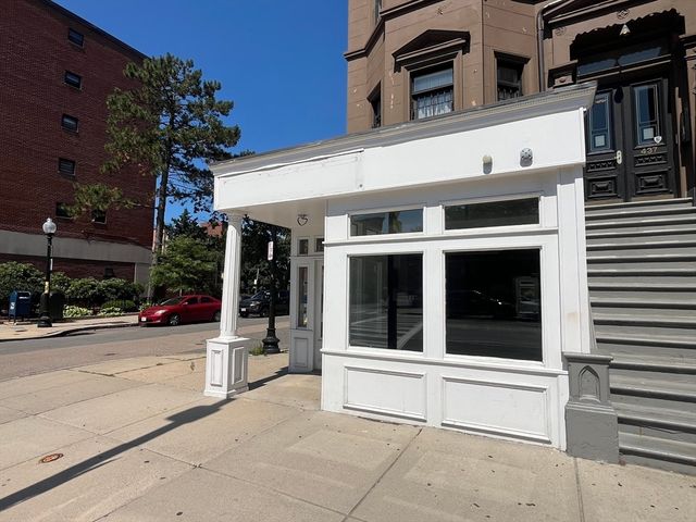 437-437A Columbus Ave, Boston, MA 02116