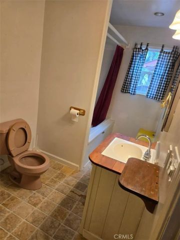 5532 Pine Avenue, Clearlake, CA 95422