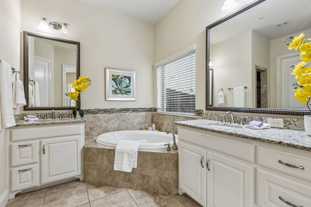 349 Hill Creek Lane, Grapevine, TX 76051