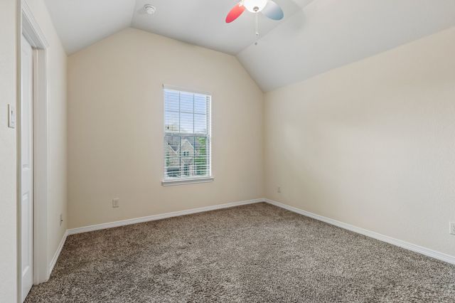 349 Hill Creek Lane, Grapevine, TX 76051