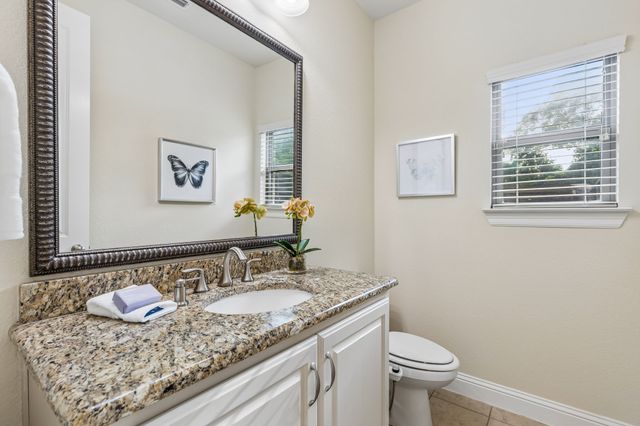 349 Hill Creek Lane, Grapevine, TX 76051