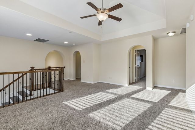 349 Hill Creek Lane, Grapevine, TX 76051