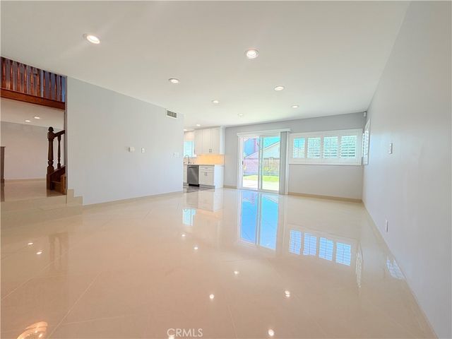 1765 Garvin, Simi Valley, CA 93065