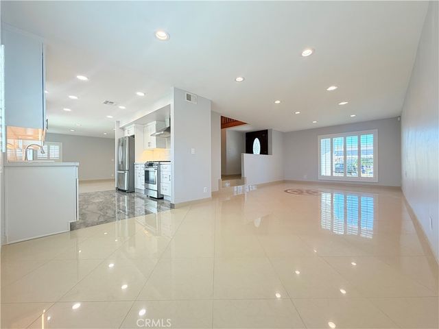 1765 Garvin, Simi Valley, CA 93065