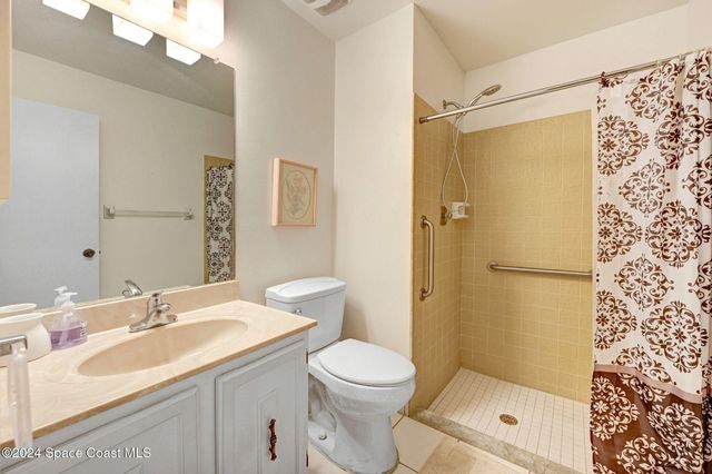 815 Brae Court NE, Palm Bay, FL 32905