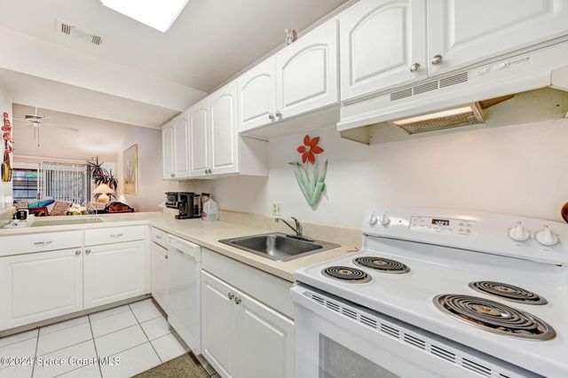 815 Brae Court NE, Palm Bay, FL 32905