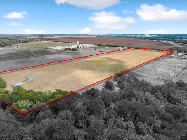 1098 County Road 2114, Caddo Mills, TX 75402