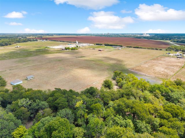 1098 County Road 2114, Caddo Mills, TX 75402