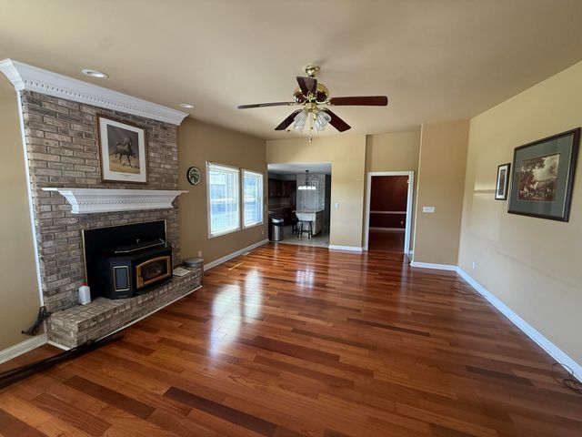 334 Adams Hill Drive, Richmond, KY 40475