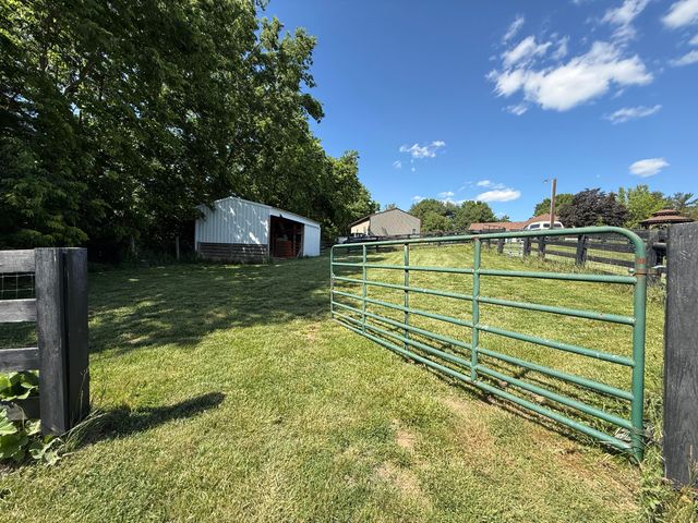334 Adams Hill Drive, Richmond, KY 40475