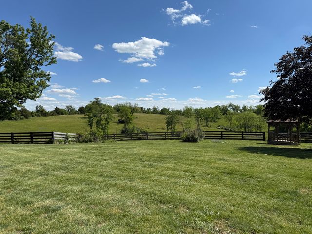 334 Adams Hill Drive, Richmond, KY 40475