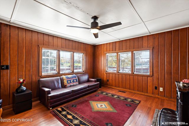 624 Karluk Street, Anchorage, AK 99501