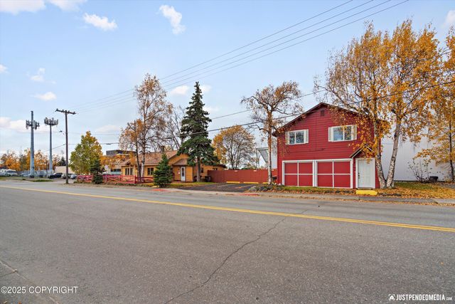 624 Karluk Street, Anchorage, AK 99501