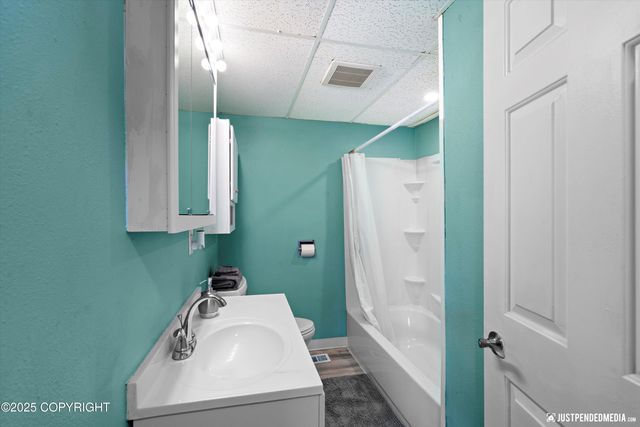 624 Karluk Street, Anchorage, AK 99501