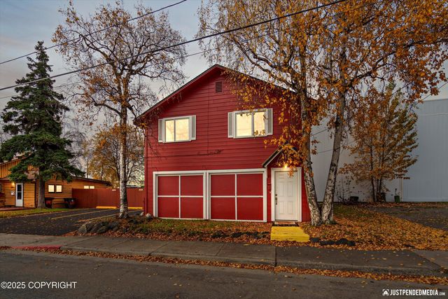 624 Karluk Street, Anchorage, AK 99501