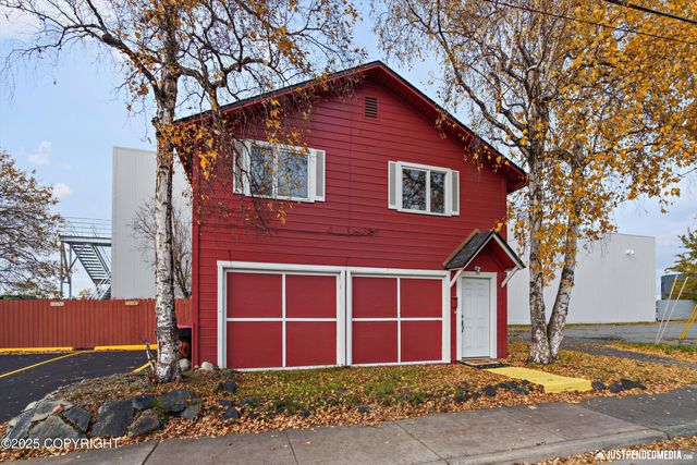 624 Karluk Street, Anchorage, AK 99501
