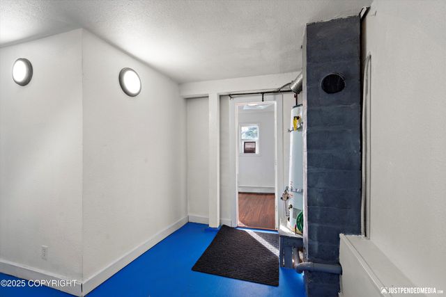 624 Karluk Street, Anchorage, AK 99501