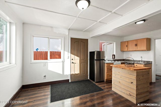 624 Karluk Street, Anchorage, AK 99501