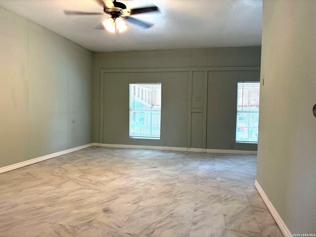 715 COSGROVE ST, San Antonio, TX 78210